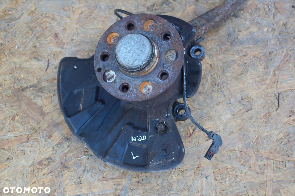 Zwrotnica piasta LEWA lewy PRZÓD kompletna MERCEDES w220 s-klasa - 2