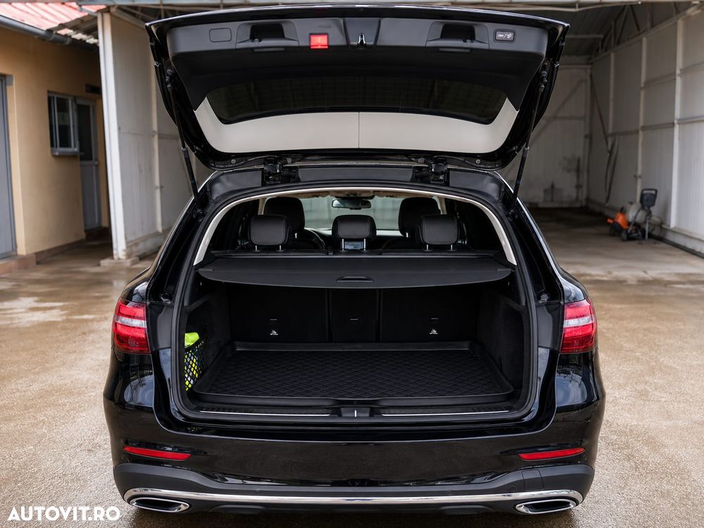 Mercedes-Benz GLC - 4