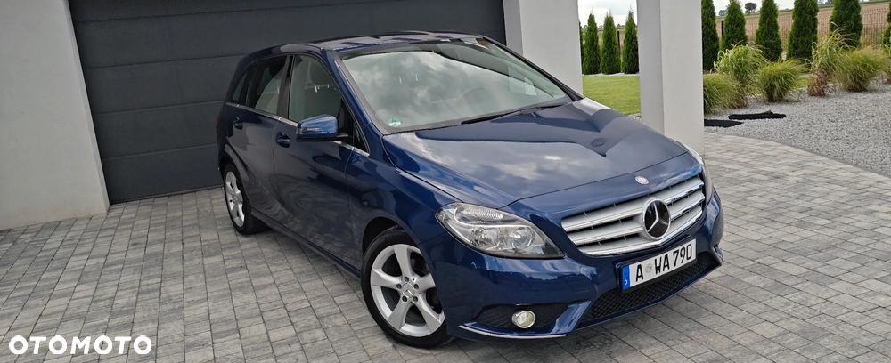 Mercedes-Benz Klasa B 180 (BlueEFFICIENCY) - 9