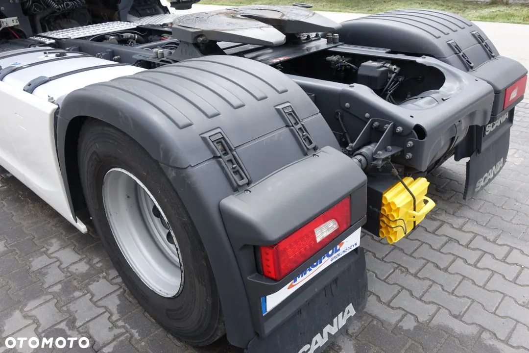 Scania S500 EURO 6 / STANDARD / AUTOMAT / RETARDER / NAVI / LODÓWKA / FULL LED / KLIMA POSTOJOWA / 2 ZBIORNIKI - 18