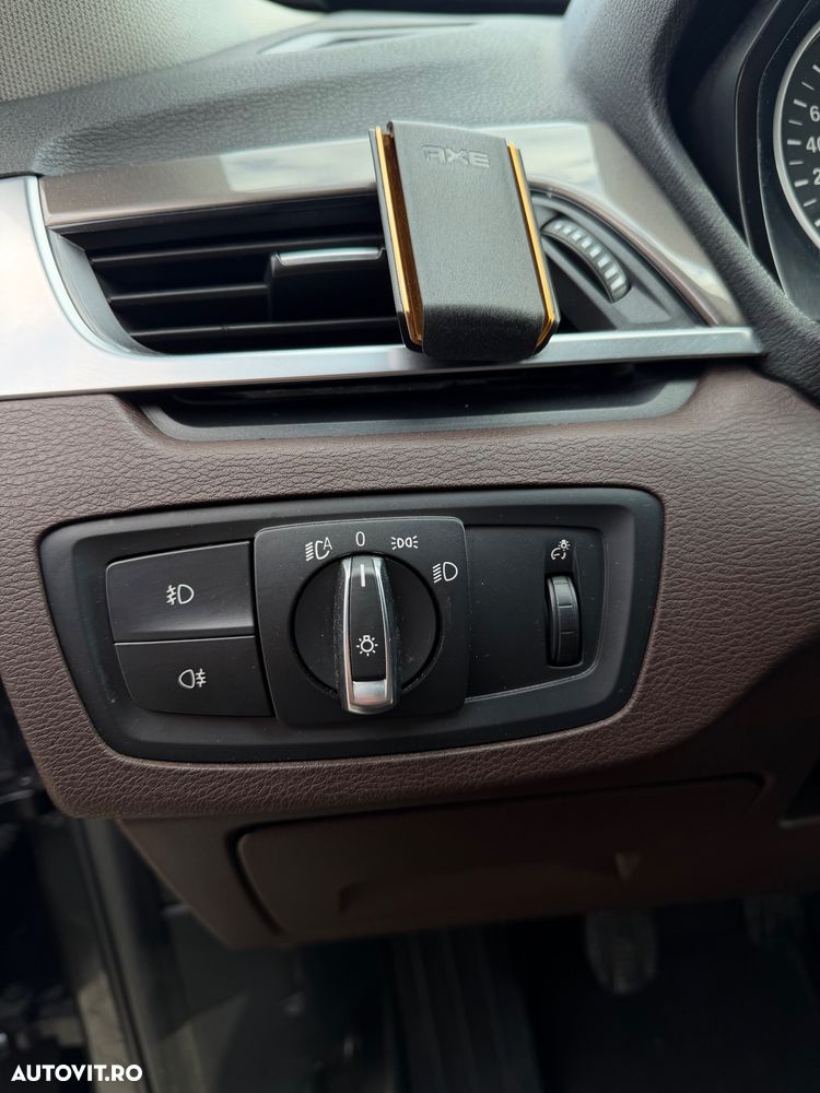 BMW X1 sDrive16d xLine - 8