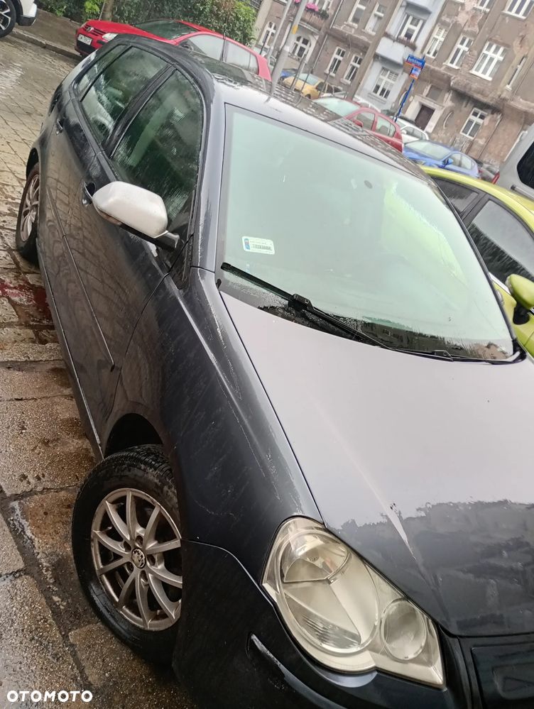 Volkswagen Polo 1.4 TDI Comfortline - 2
