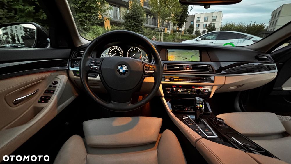 BMW Seria 5 535d xDrive Luxury Line - 22