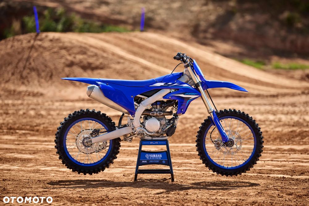 Yamaha YZF - 7