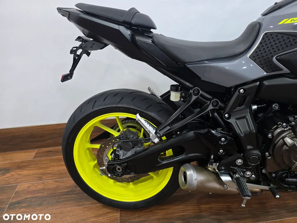 Yamaha MT - 19