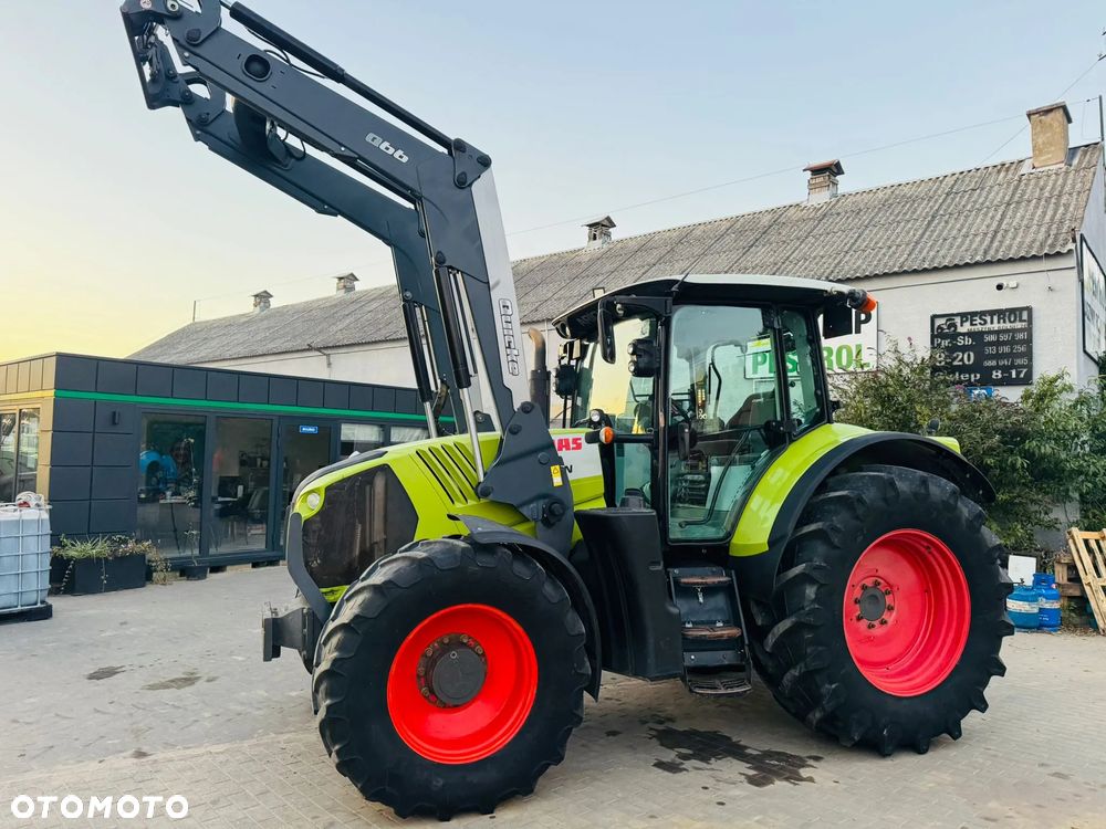Claas ARION 620 - 12