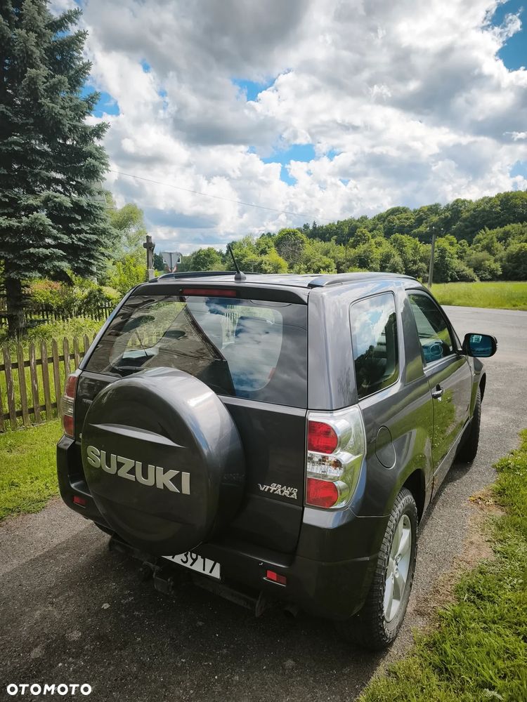 Suzuki Grand Vitara 1.9 DDiS Comfort - 8