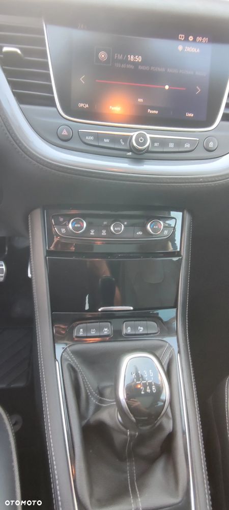 Opel Grandland X 1.6 D Start/Stop Business INNOVATION - 18
