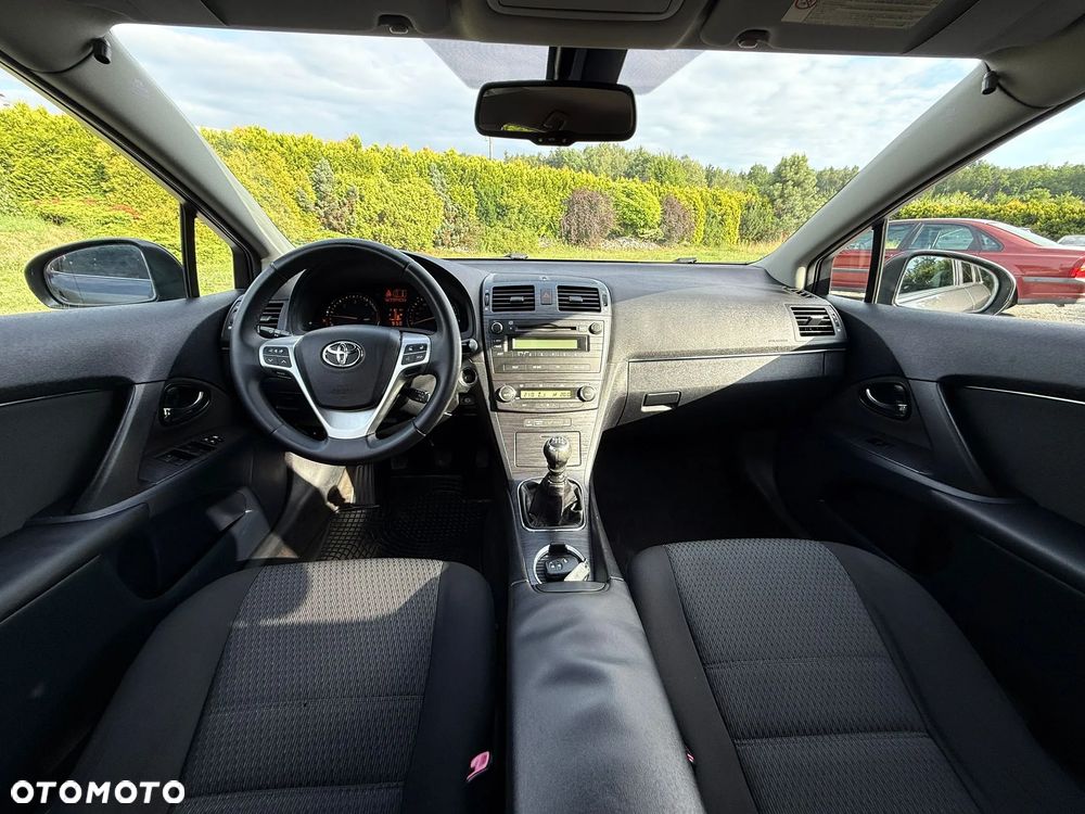 Toyota Avensis 2.0 D-4D Premium - 20