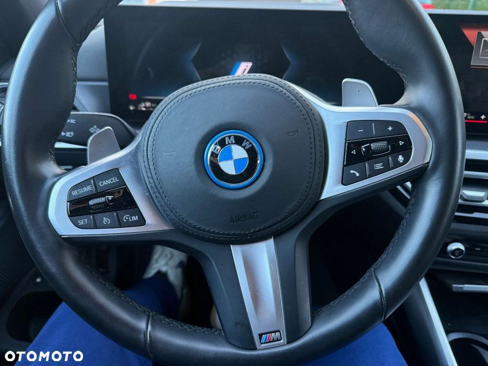BMW Seria 3 330e M Sport sport - 15