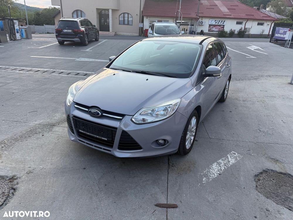 Ford Focus - 1