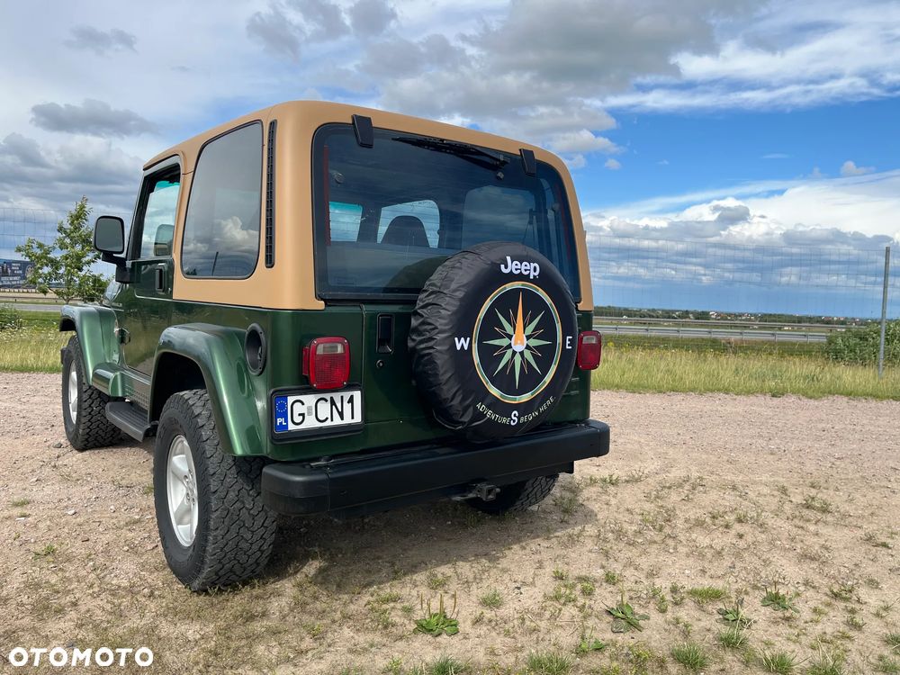 Jeep Wrangler 4.0 Automatik Sahara - 6