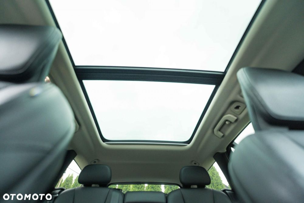 Volvo V60 Cross Country - 26