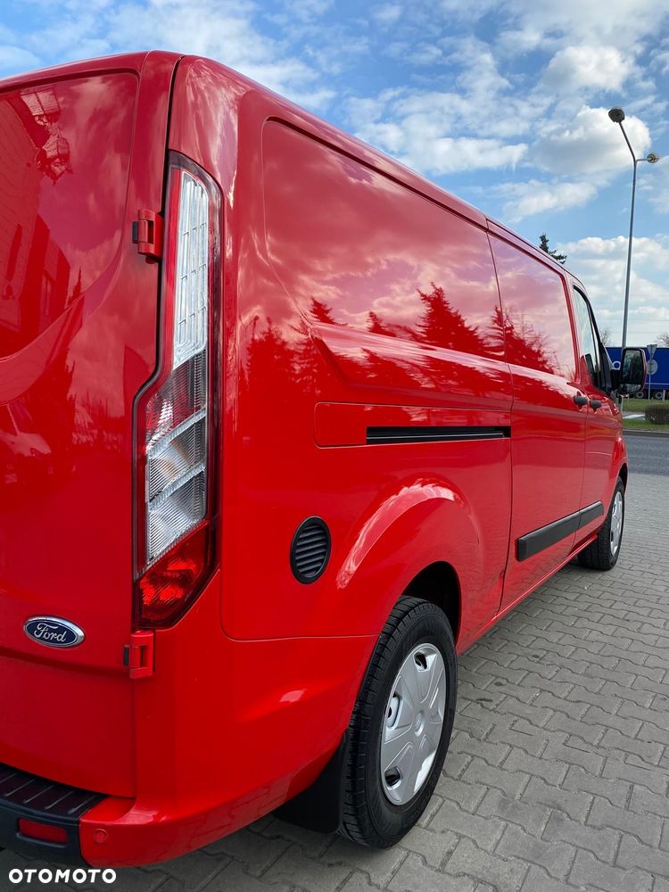 Ford TRANSIT CUSTOM L2H1 2,0 TDCI 130KM TYLKO 143.000 KM - 17