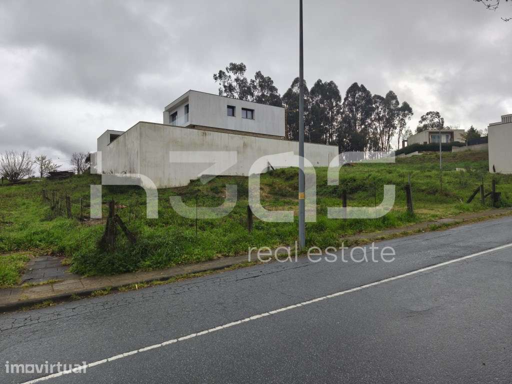 Lote Exclusivo para Moradia de 4 Frentes em Lage - Vila Verde | Sol... - Grande imagem: 2/5