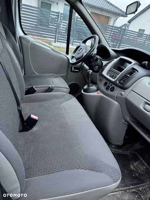 Opel Vivaro - 13