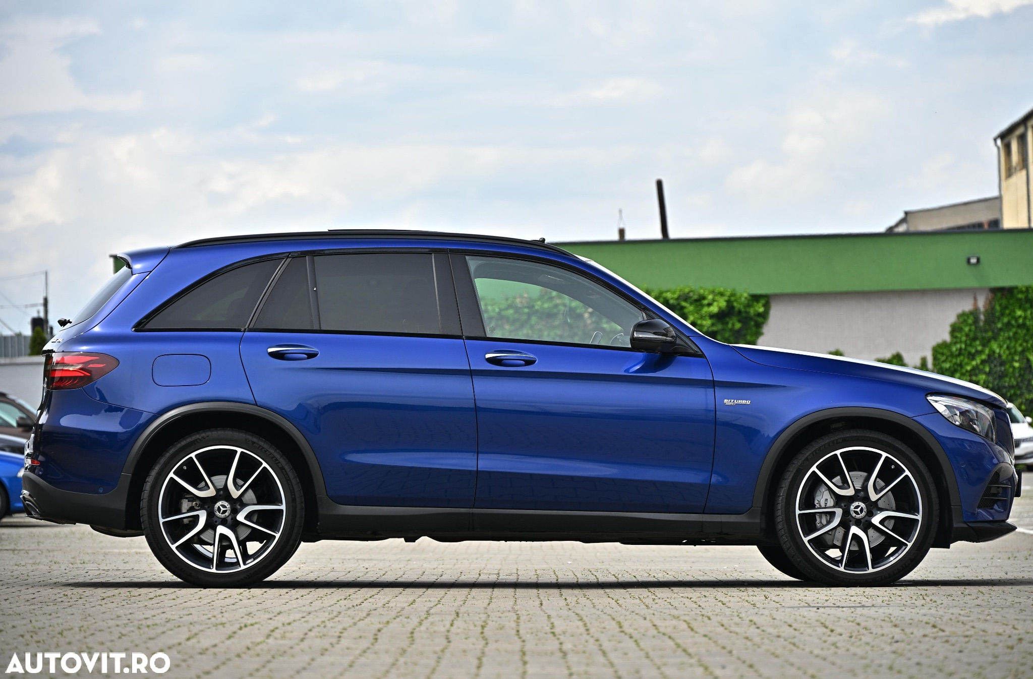 Mercedes-Benz GLC 43 AMG 4MATIC - 38