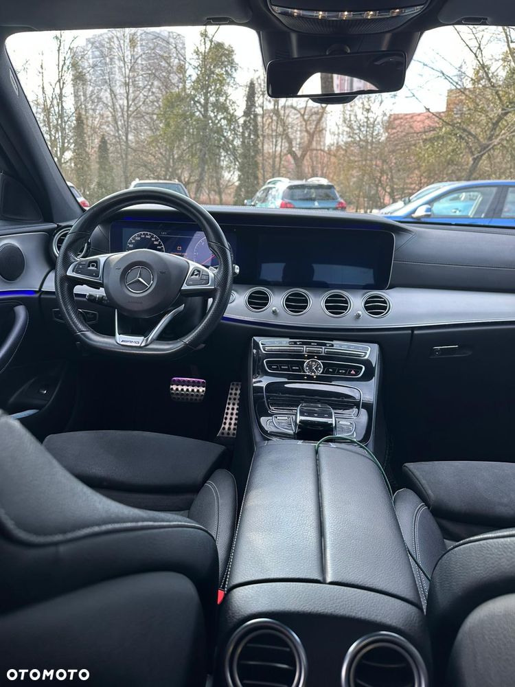 Mercedes-Benz Klasa E 220 d 9G-TRONIC AMG Line - 8