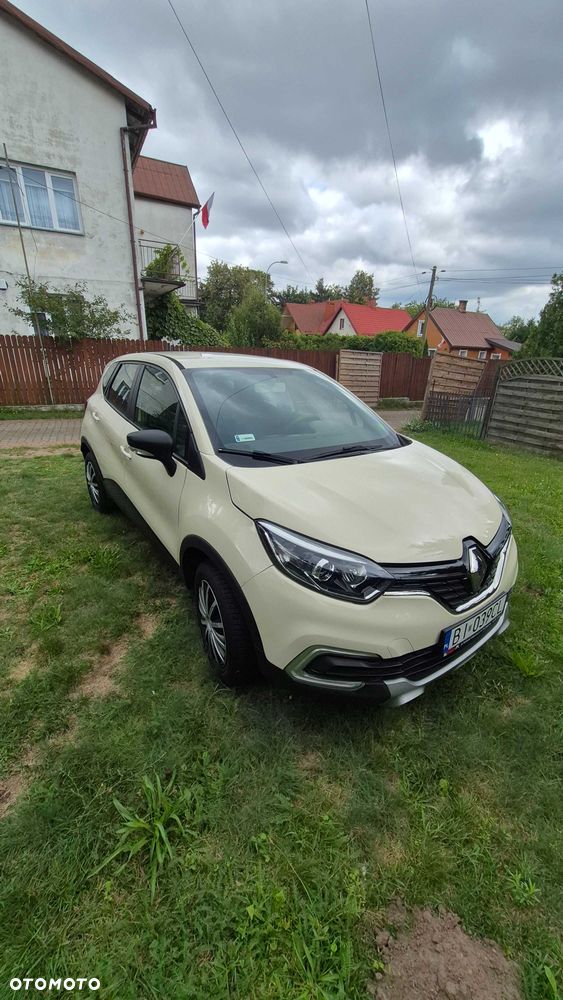 Renault Captur - 1