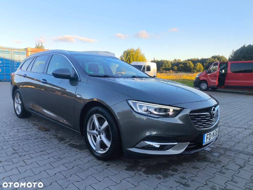 Opel Insignia 2.0 CDTI Executive - 1