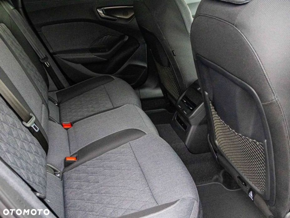 Audi A5 Limousine - 16
