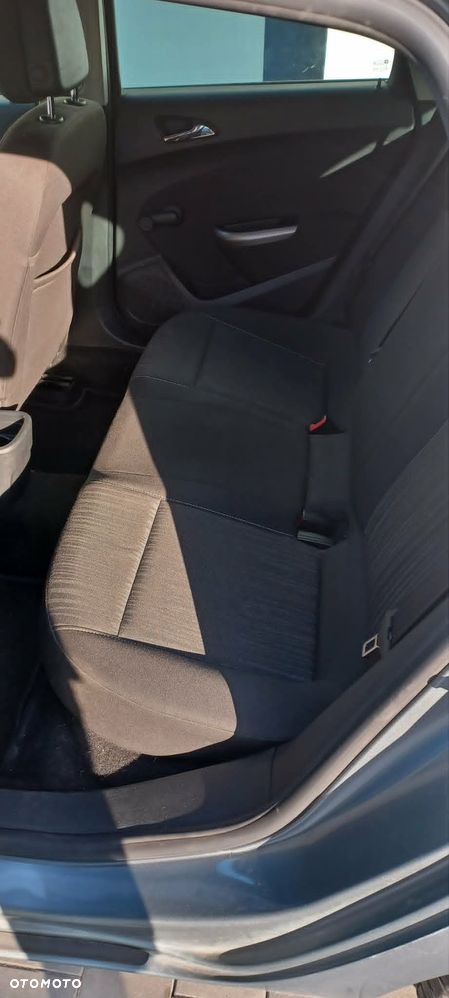 Opel Astra 1.7 CDTI DPF Style - 7