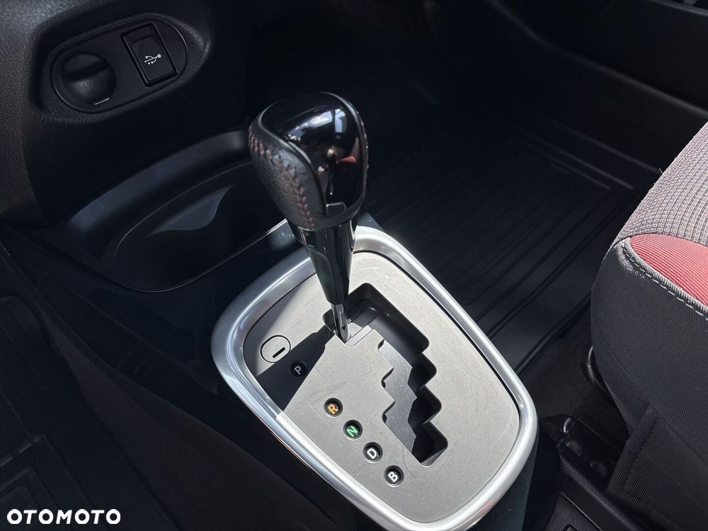Toyota Yaris - 18