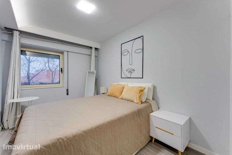 Apartamento T1 elegante e pronto a viver, no coração de Matosinhos Sul - Grande imagem: 2/12