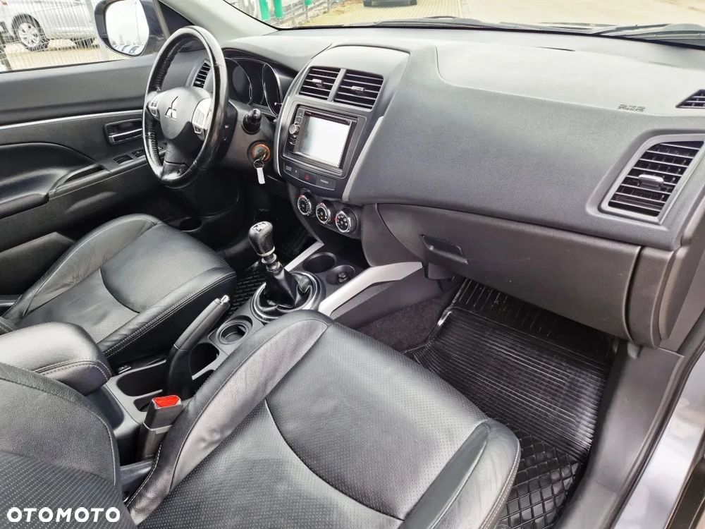 Mitsubishi ASX 1.8 DI-D 2WD Invite - 32