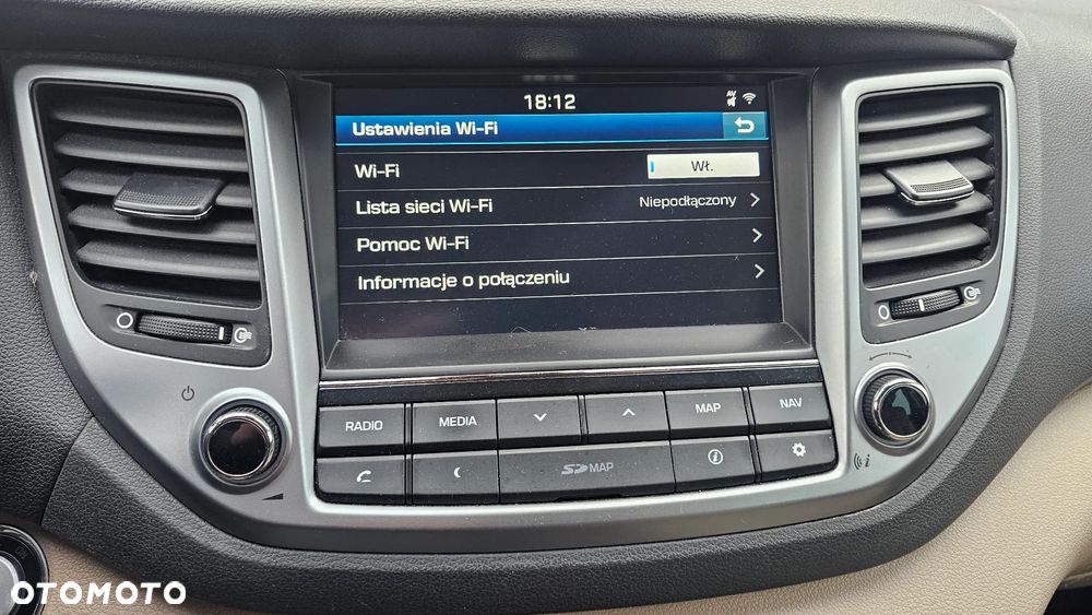 Hyundai Tucson blue 1.6 GDi 2WD Navi - 33