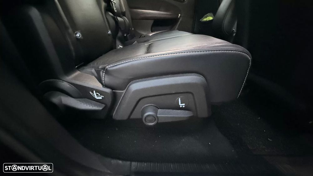 Fiat Freemont 2.0 M-Jet BlackCode - 48