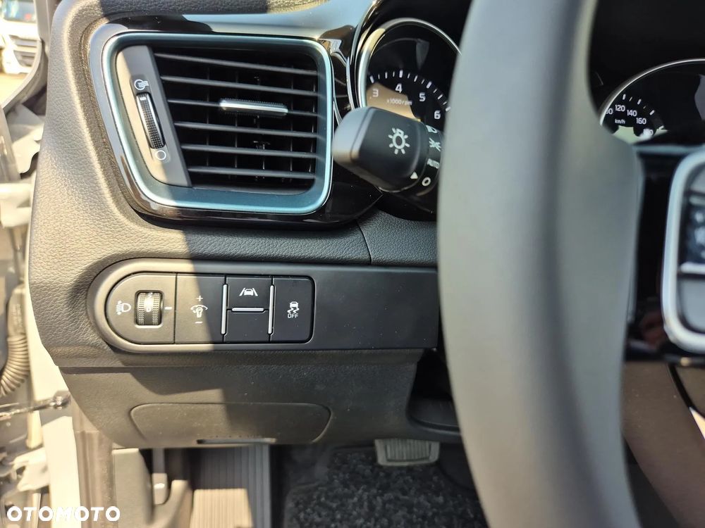 Kia XCeed 1.6 T-GDI Tribute DCT - 20