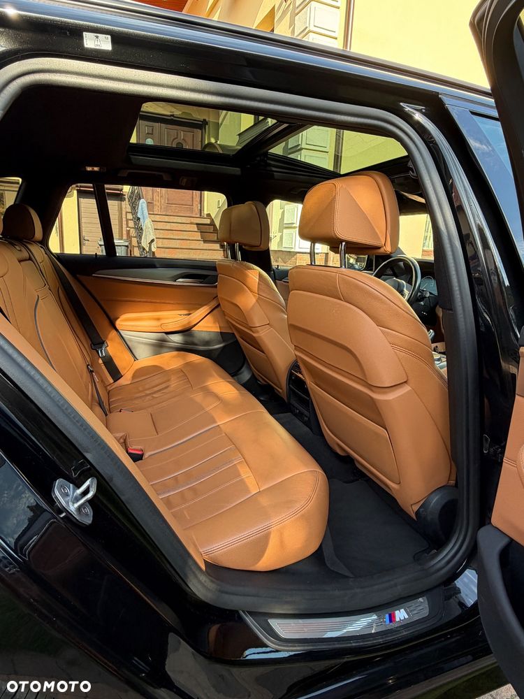 BMW Seria 5 530d M Sport sport - 26
