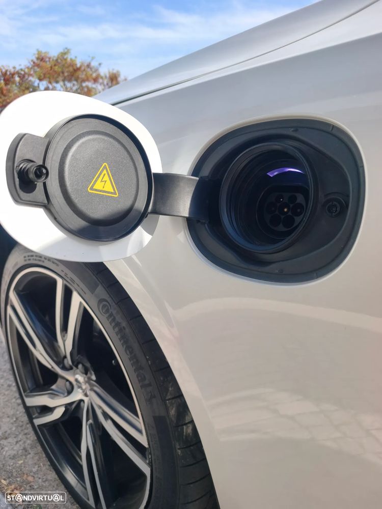 Volvo S90 T8 Twin Engine R-Design AWD (Plug-in Hybrid - 24