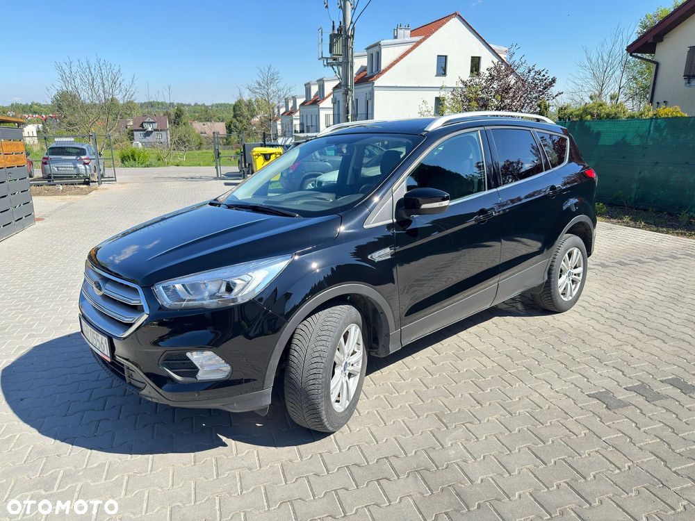 Ford Kuga - 1