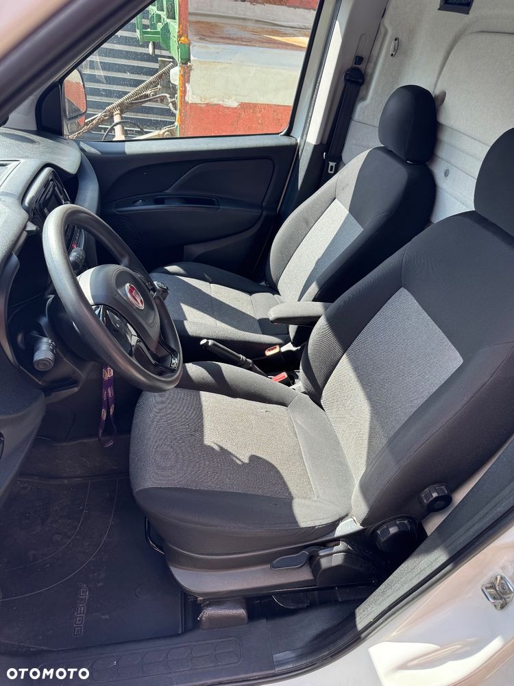 Fiat Doblo Active - 8