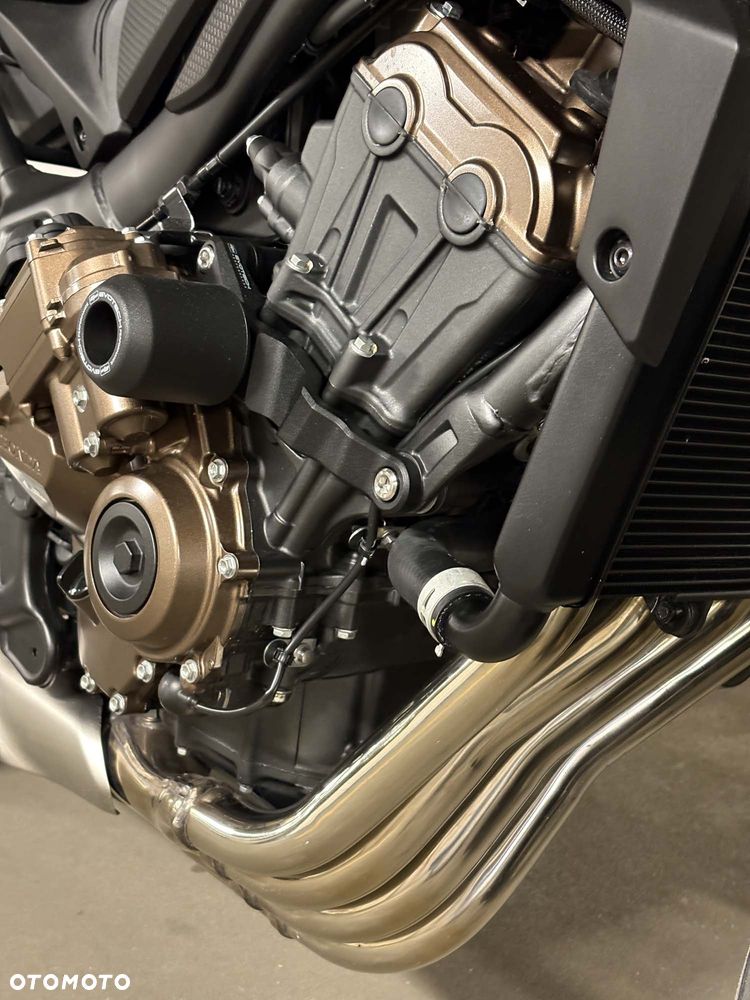 Honda CB - 20
