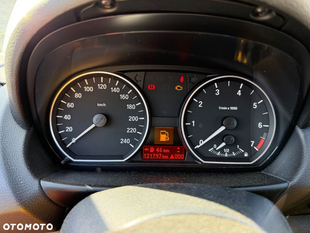 BMW Seria 1 116i - 21