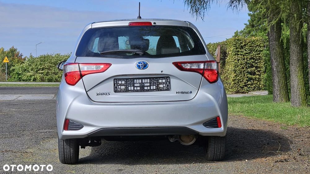 Toyota Yaris - 9