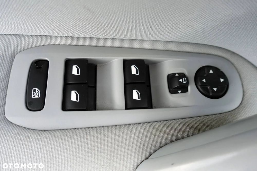 Peugeot 308 1.6 Premium - 31