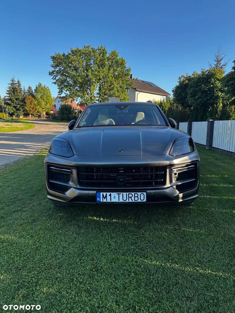 Porsche Cayenne Turbo GT - 3