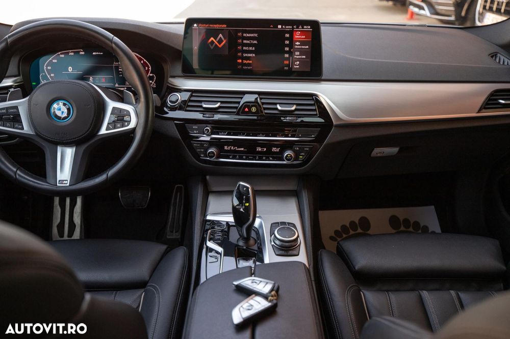 BMW Seria 5 530e xDrive AT PHEV - 16
