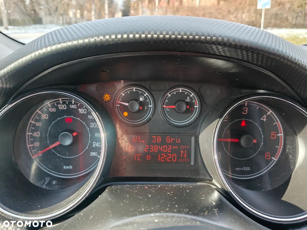 Fiat Bravo 1.6 Multijet 16V Dynamic - 23