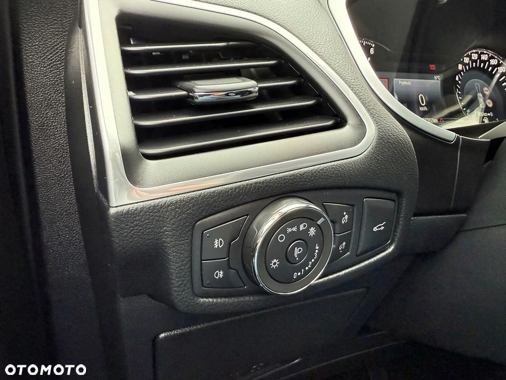 Ford S-Max 2.0 TDCi Titanium - 35