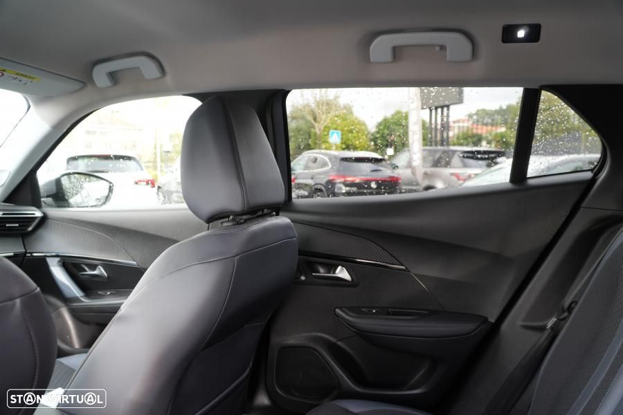 Peugeot 2008 PureTech 100 Allure - 6