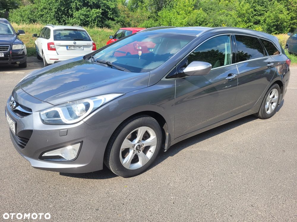 Hyundai i40 2.0 GDI Comfort + - 24