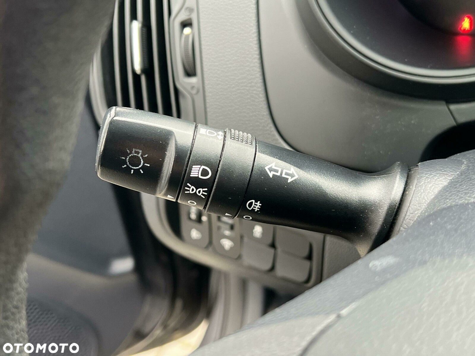 Kia Rio - 20
