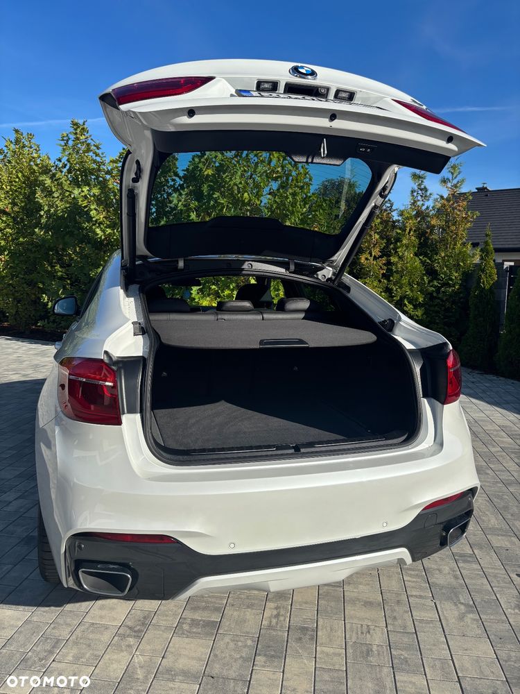 BMW X6 xDrive40d - 10