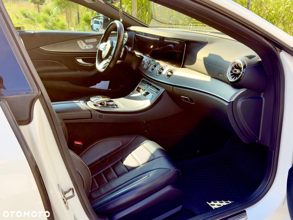 Mercedes-Benz CLS 450 4-Matic AMG - 9