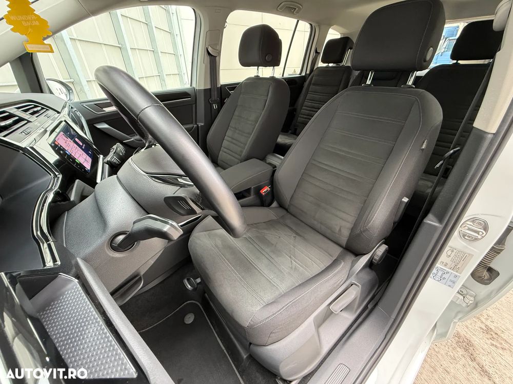 Volkswagen Touran 2.0 TDI SCR DSG Highline - 17